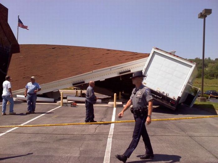 Truck Driver Destroys a Bank (9 pics)