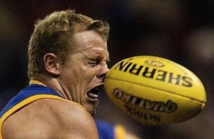 Balls vs Faces (36 pics)