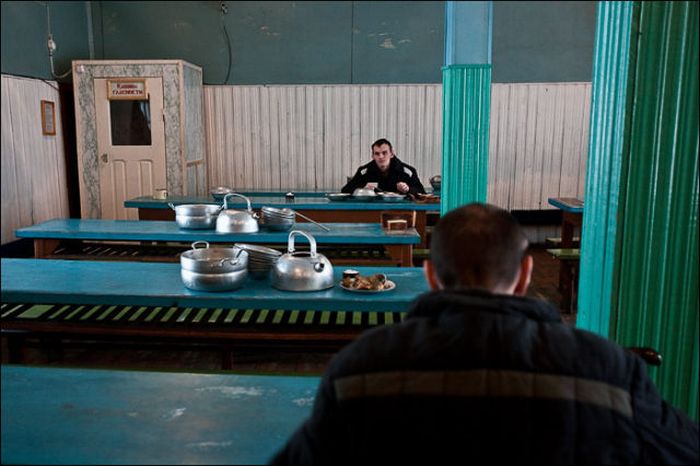 Russian Prison (89 pics)