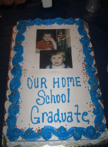 Hilarious Graduation Cakes (54 pics)