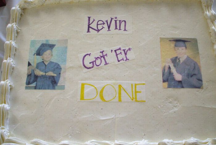 Hilarious Graduation Cakes (54 pics)