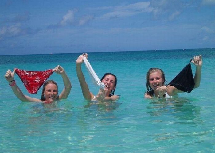 Acid Picdump (128 pics)