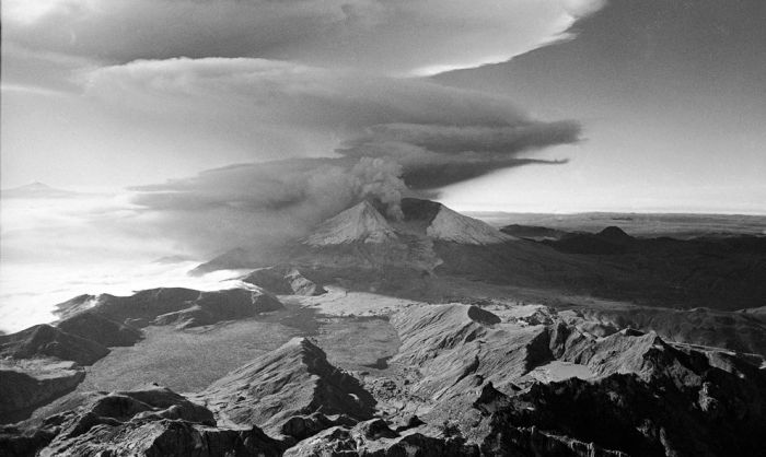 Mount St. Helens, 1980 (35 pics)