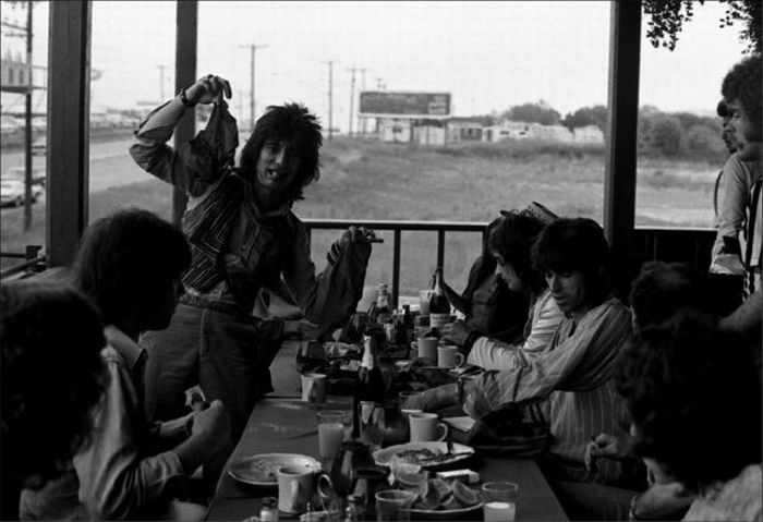 Rolling Stones. Life in Photos (102 pics)