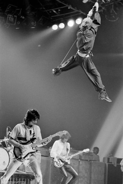 Rolling Stones. Life in Photos (102 pics)