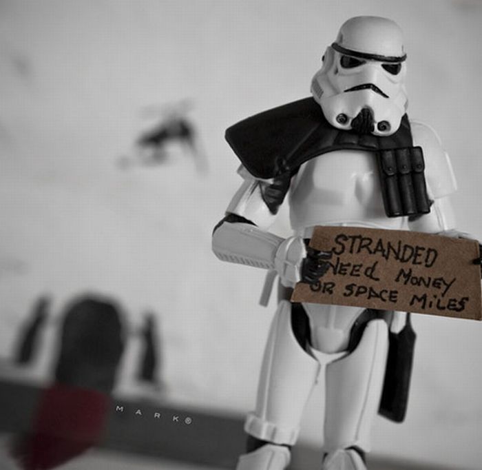 The Secret Life of Star Wars Toys (28 pics)