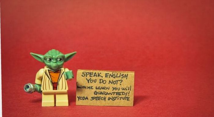 The Secret Life of Star Wars Toys (28 pics)