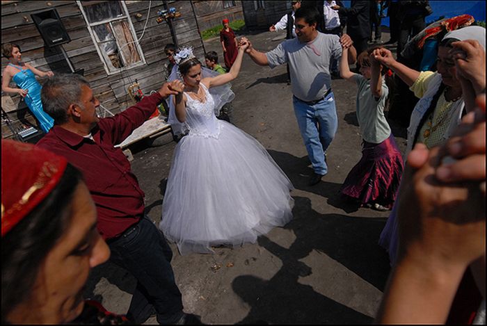 Gypsy Wedding (15 pics)