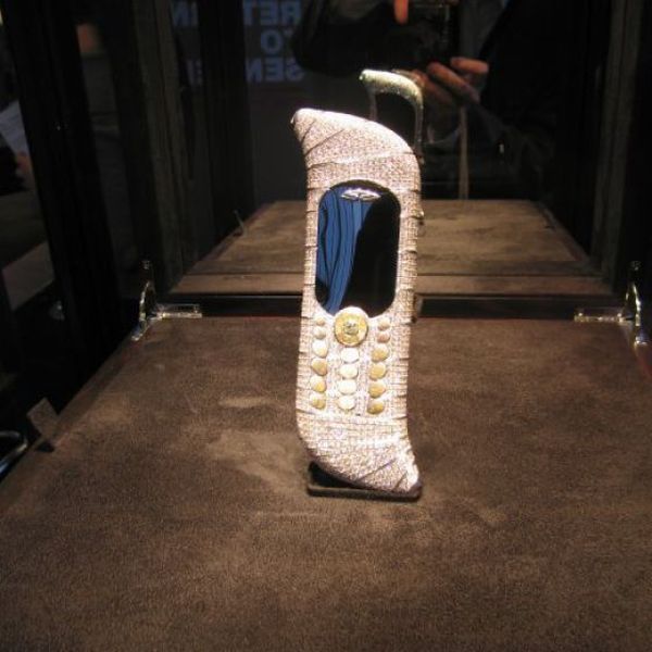 "Le Million" Piece Unique - The Most Expensive Phone (14 pics)