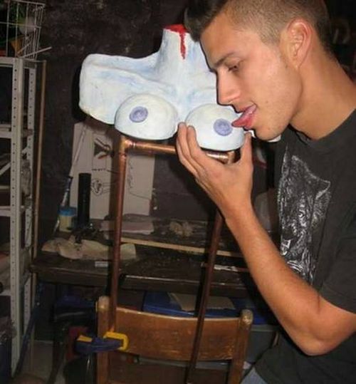Great Halloween Costume (17 pics)