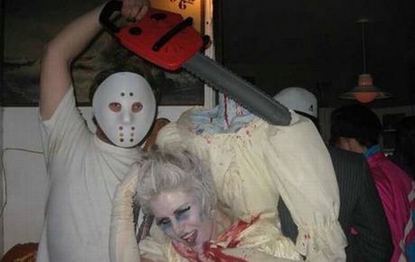 Great Halloween Costume (17 pics)