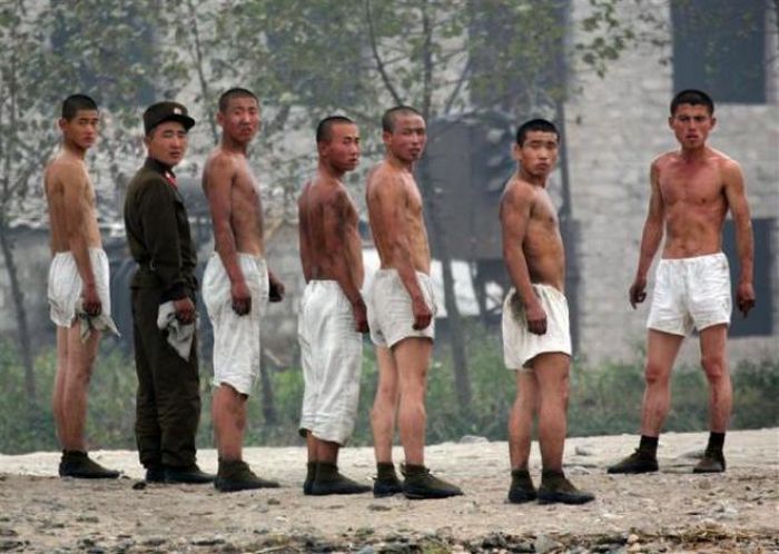 The Life in North Korea (120 pics)