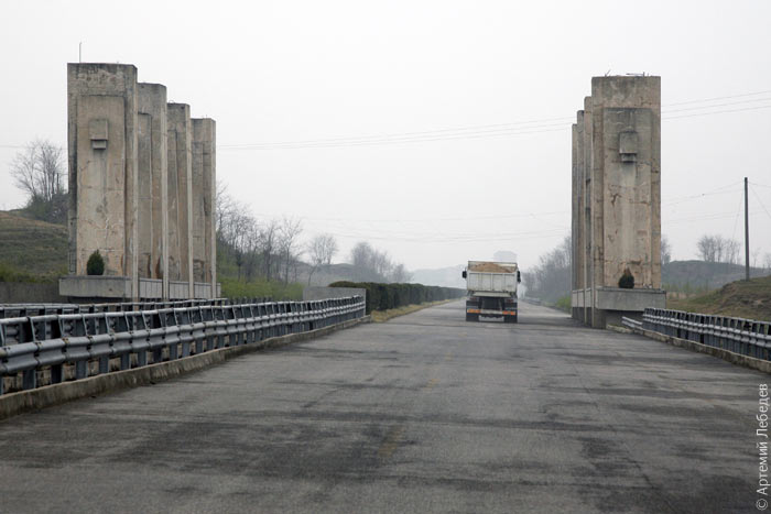 The Life in North Korea (120 pics)
