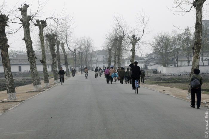 The Life in North Korea (120 pics)