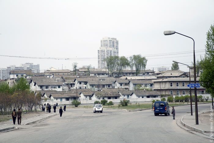 The Life in North Korea (120 pics)