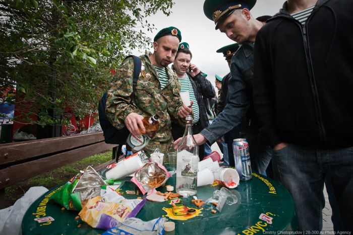 Border Guard's Day in Moscow (51 pics)