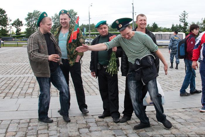 Border Guard's Day in Moscow (51 pics)