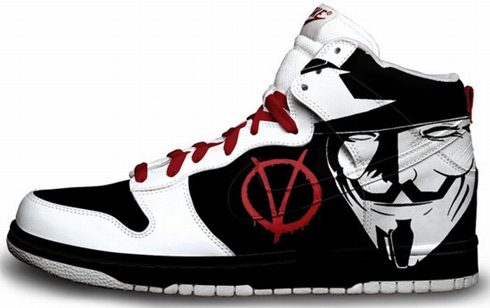 Custom Designed Sneakers (26 pics)