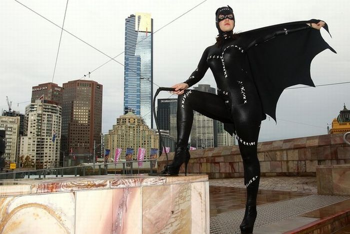 Most Number of People Dressed in Superhero Costume (27 pics)