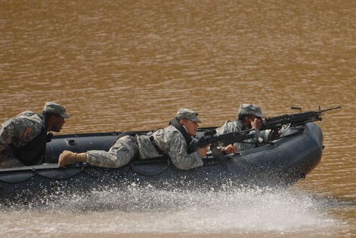 Special Forces Around the World (54 pics)