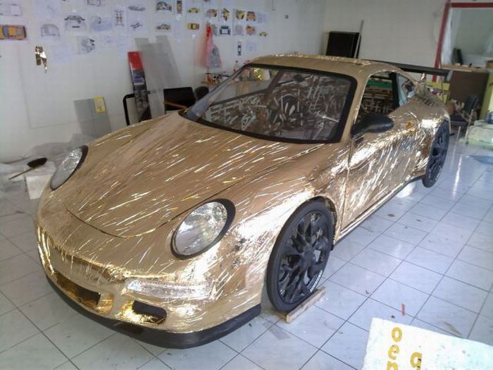 Amazing Eco-Friendly Gold Porsche (44 pics + video)