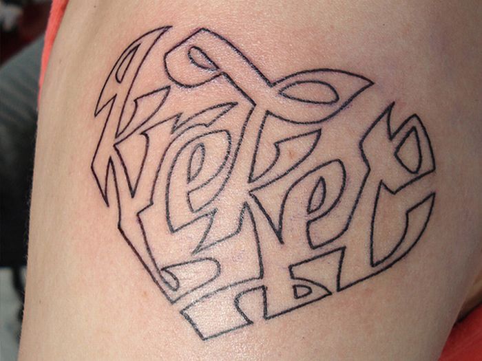 Typographic Tattoos (28 pics)