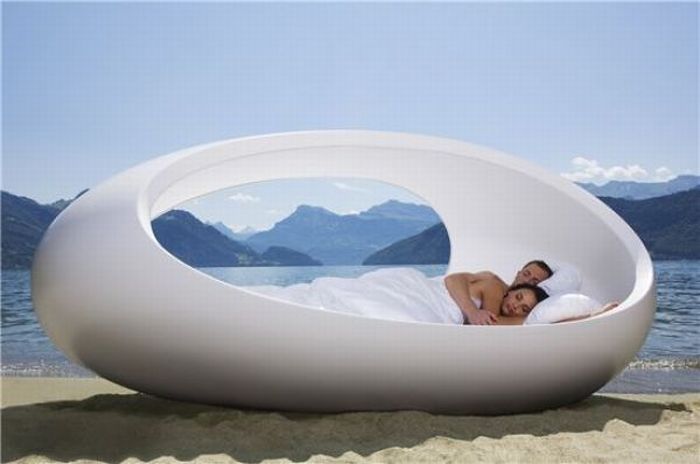 Unusual Places to Sleep (39 pics)