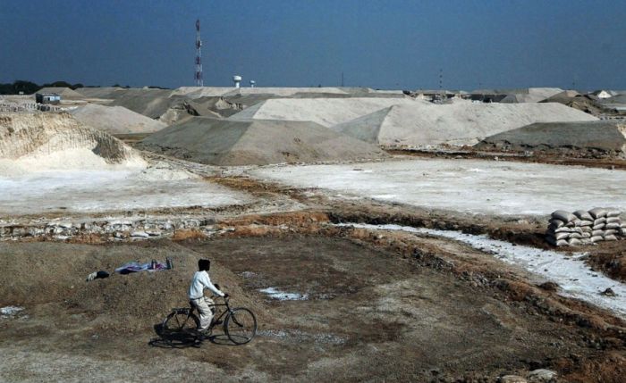 Salt Production in India and Indonesia (28 pics)