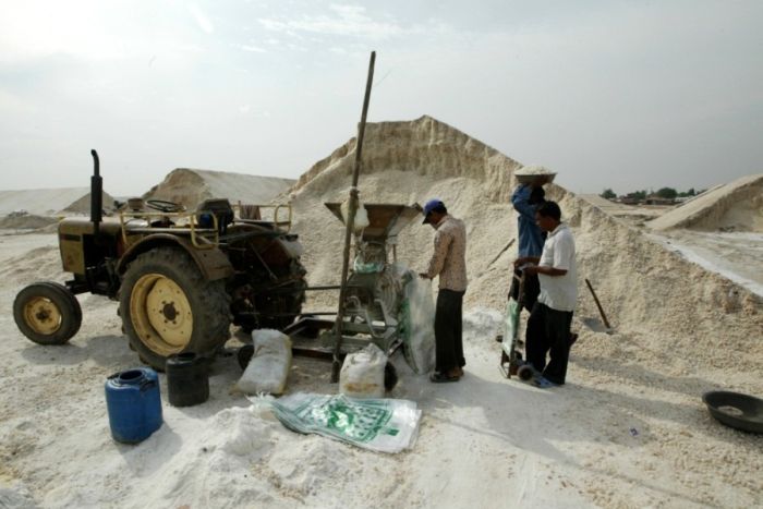 Salt Production in India and Indonesia (28 pics)