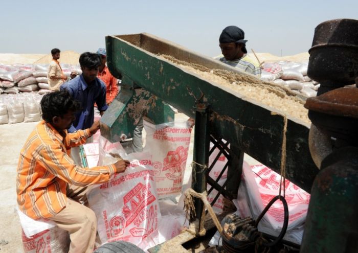 Salt Production in India and Indonesia (28 pics)