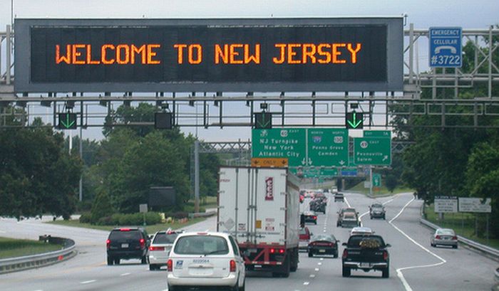 Welcome Signs From Different States (50 pics)