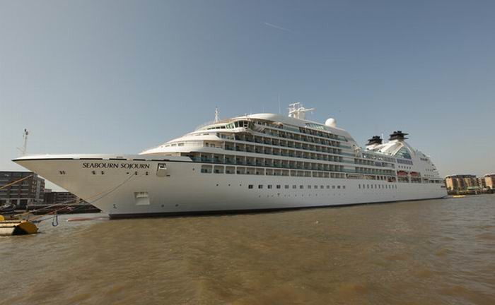 Cruise Ship Seabourn Sojourn (18 pics)