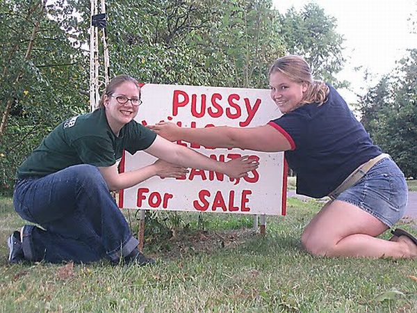Funny For Sale Signs (23 pics)