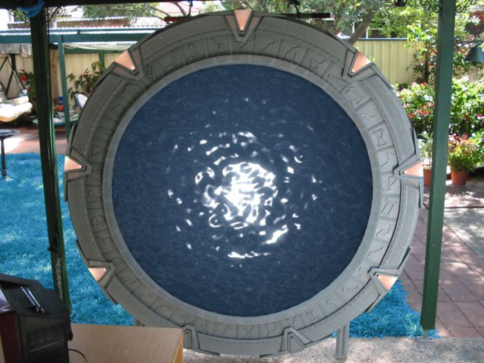 Homemade Stargate (13 pics)