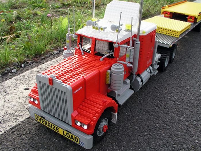LEGO Trucks (15 pics)