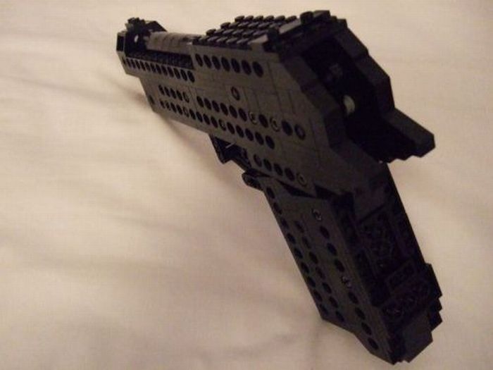 LEGO Guns (30 pics)