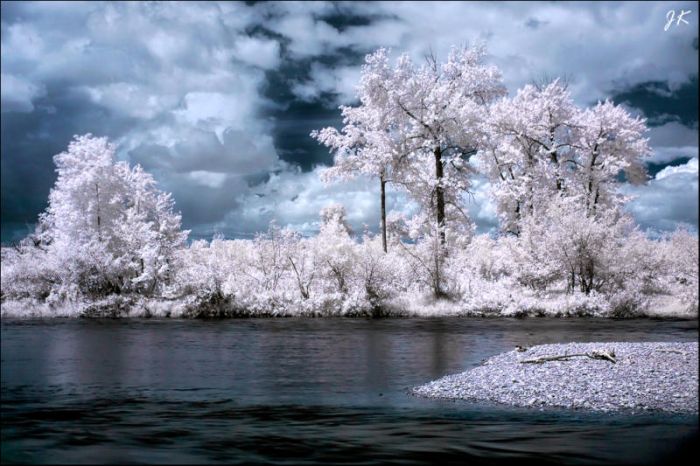 Breathtaking Infrared Photos (32 pics)