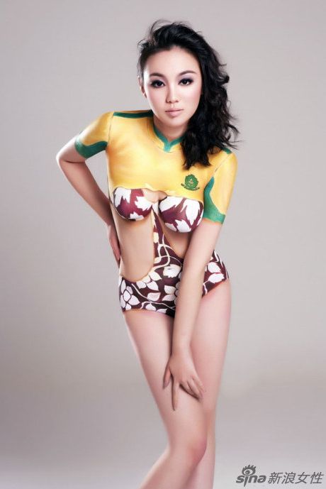China's World Cup Girls Without Nipples (32 pics)