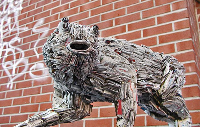 Newspaper Sculptures by Nick Georgiou (32 pics)