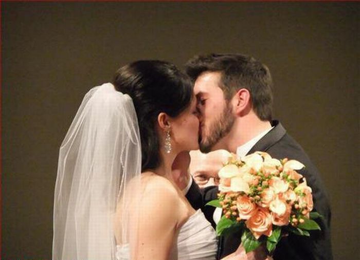 Ruined Wedding Photos (25 pics)