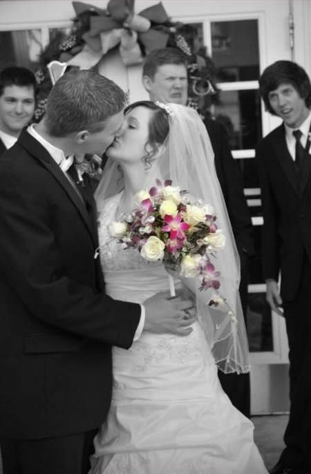 Ruined Wedding Photos (25 pics)