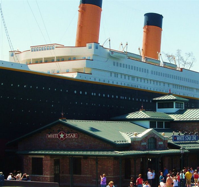Titanic Museum in Pigeon Forge, Tennessee (8 pics)