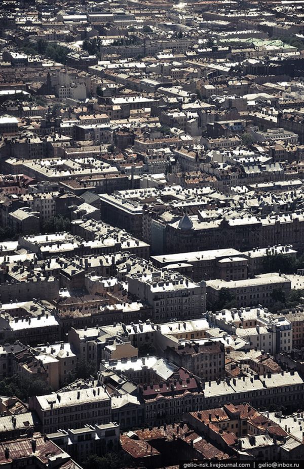 Aerial Photographs of Russian City of Saint Petersburg (45 pics)