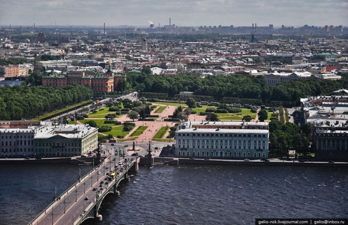Aerial Photographs of Russian City of Saint Petersburg (45 pics)