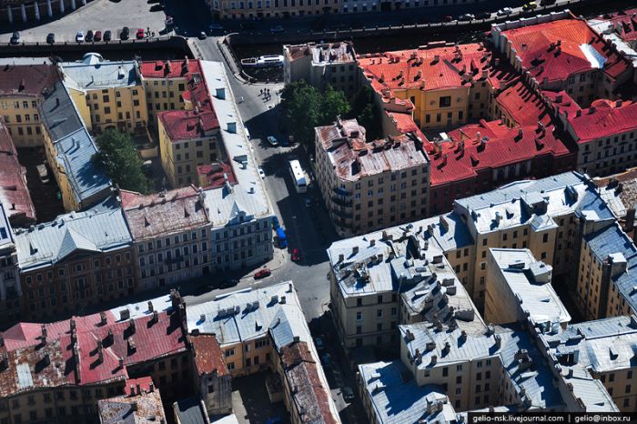 Aerial Photographs of Russian City of Saint Petersburg (45 pics)