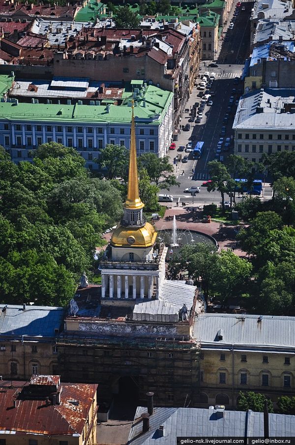 Aerial Photographs of Russian City of Saint Petersburg (45 pics)