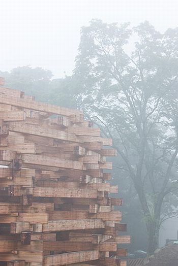 Japanese Remote Wooded Playhouse (19 pics)