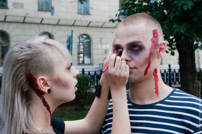Zombie Wedding (44 pics)
