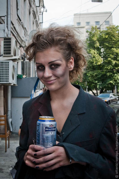 Zombie Wedding (44 pics)