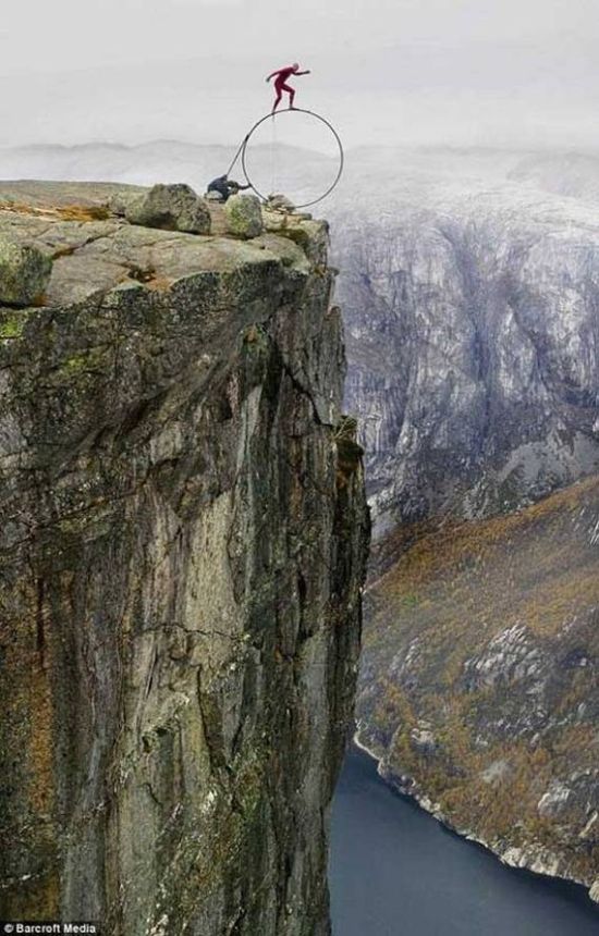 Extreme Photos (13 pics)